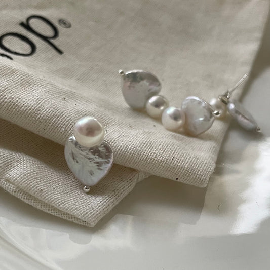 Baroque bread pearl earrings in the shape of a heart