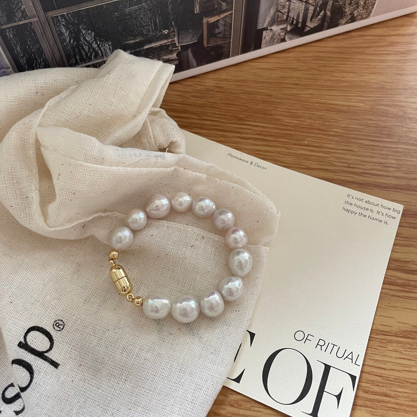 Versatile design: Natural freshwater personality pearl bracelet